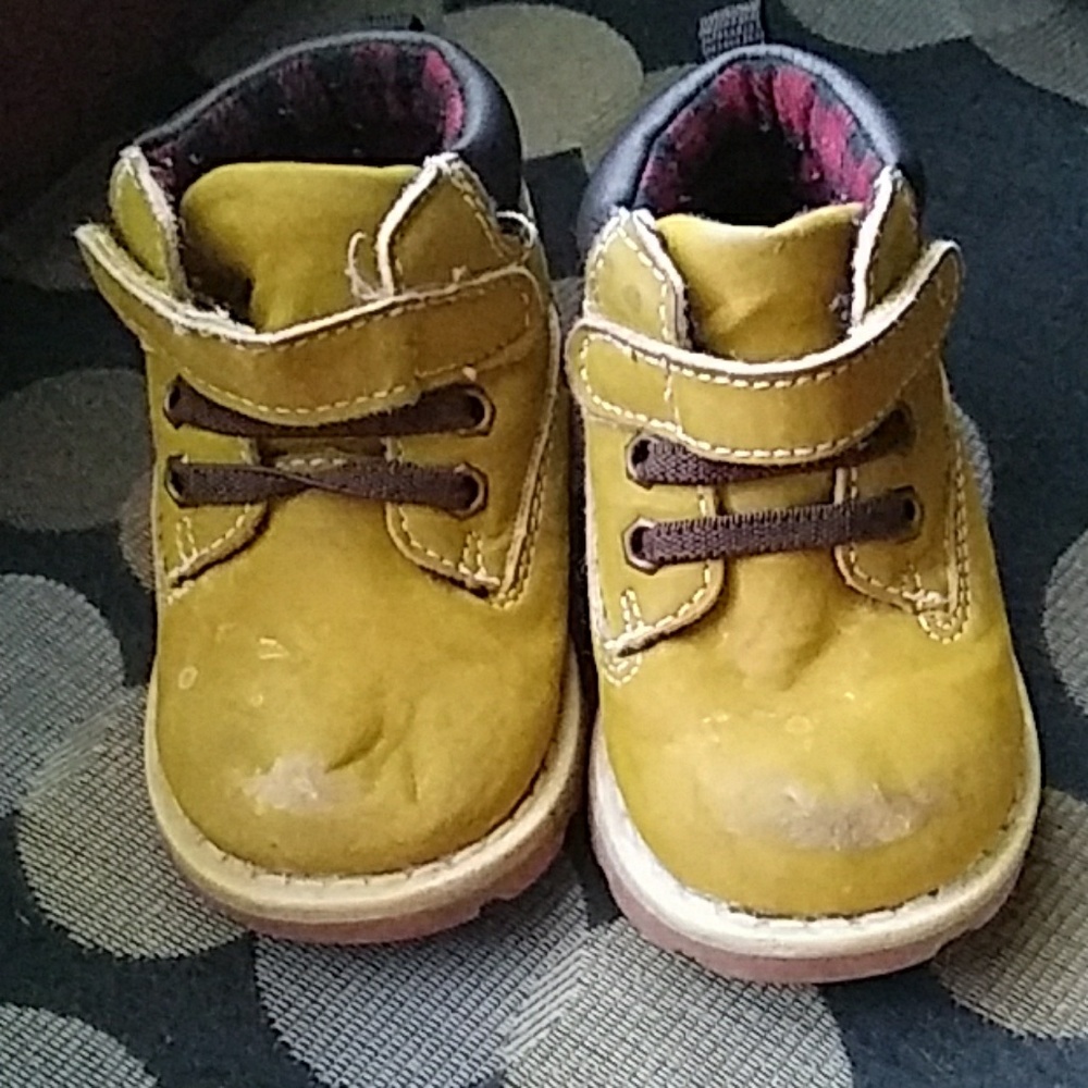 Healthtex nonmarking shoes 4